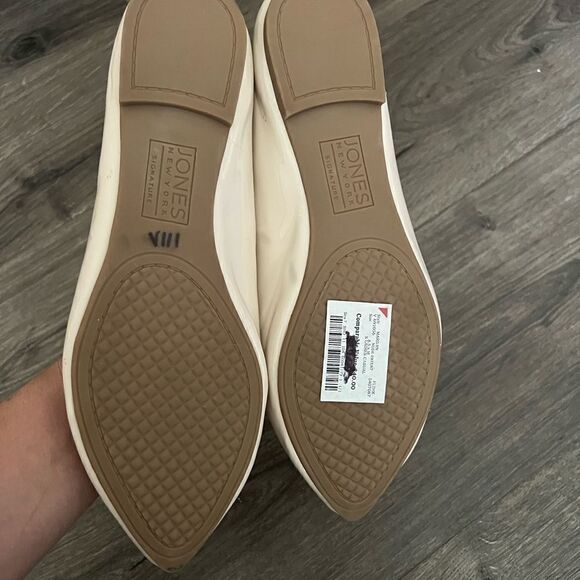 Jones NY Slats size 8.5 Women narrow fit patent leather - Picture 3 of 5